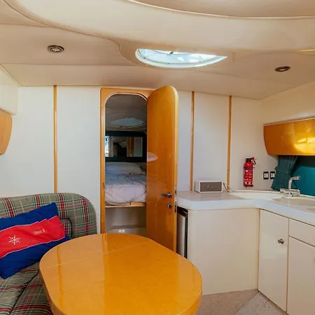 Luxuoso Barco - Parque Nacoes *