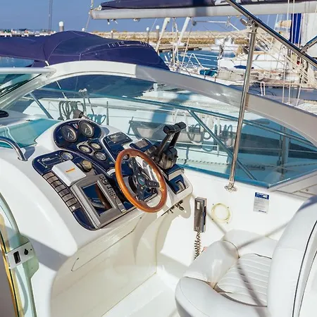 Luxuoso Barco - Parque Nacoes ספינת מלון