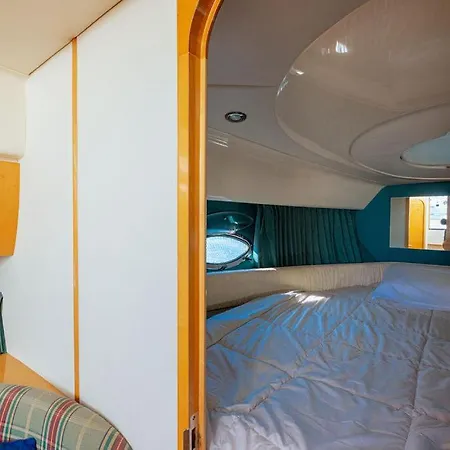Luxuoso Barco - Parque Nacoes ספינת מלון
