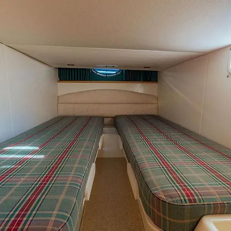 Luxuoso Barco - Parque Nacoes ספינת מלון